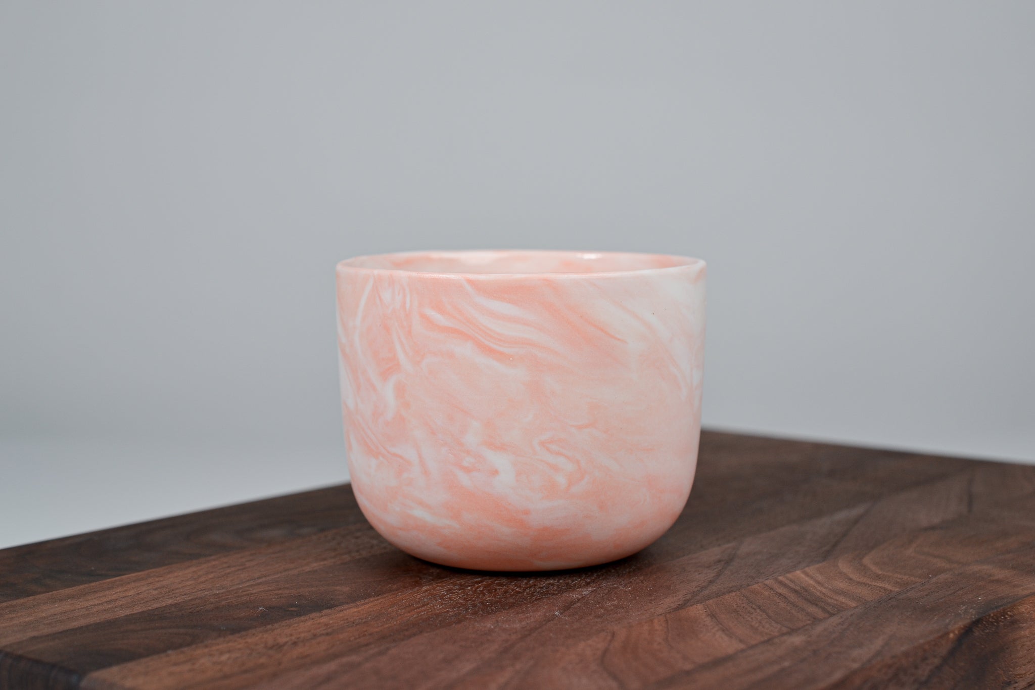 Kávový hrnek z porcelánu - Flow - růžový - 200 ml - matná verze