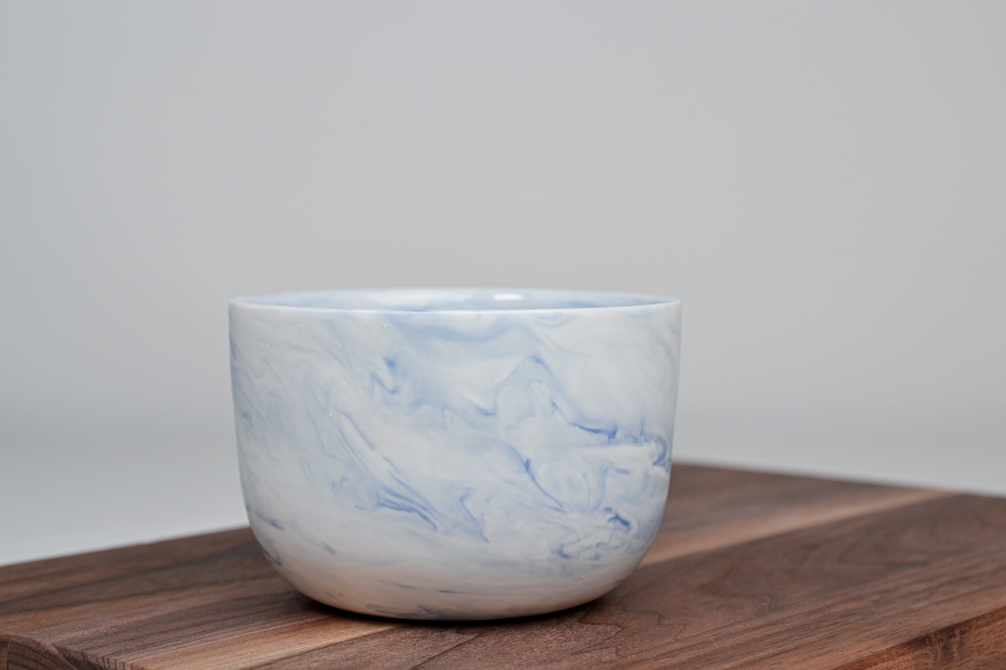 Kávový hrnek z porcelánu - Flow - 280 ml