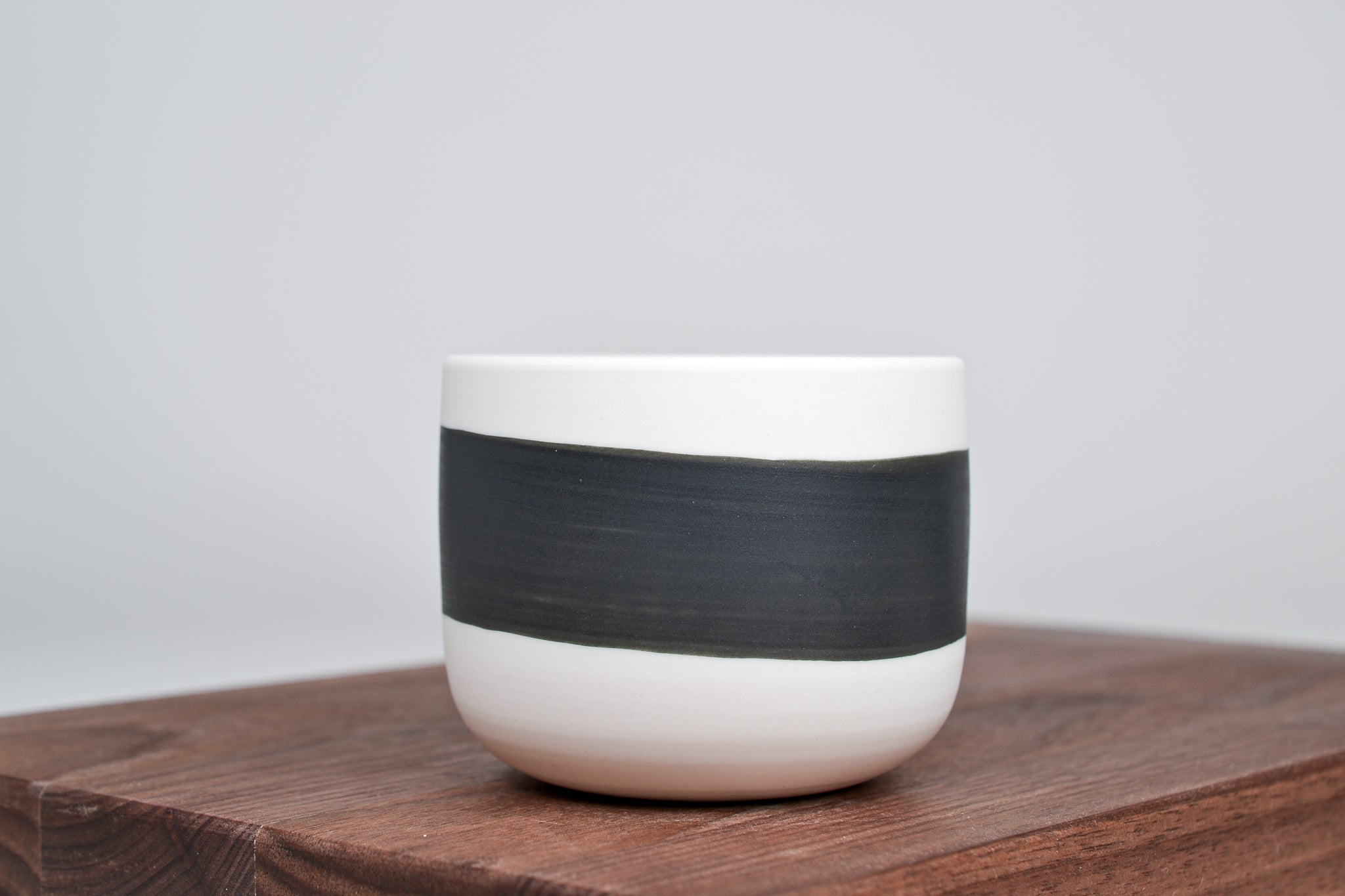 Černá linka - Jednoduchý kávový hrnek - 200ml