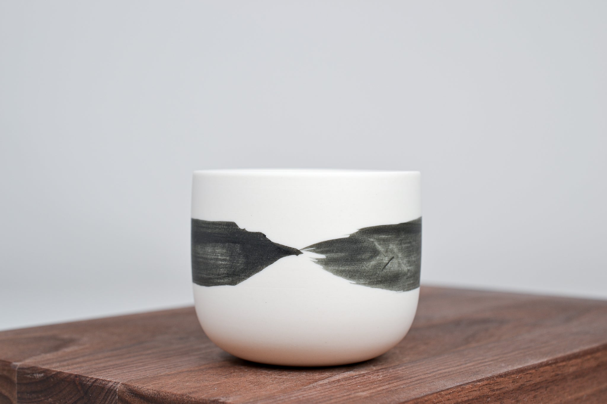 Černá linka - Jednoduchý kávový hrnek - 200ml