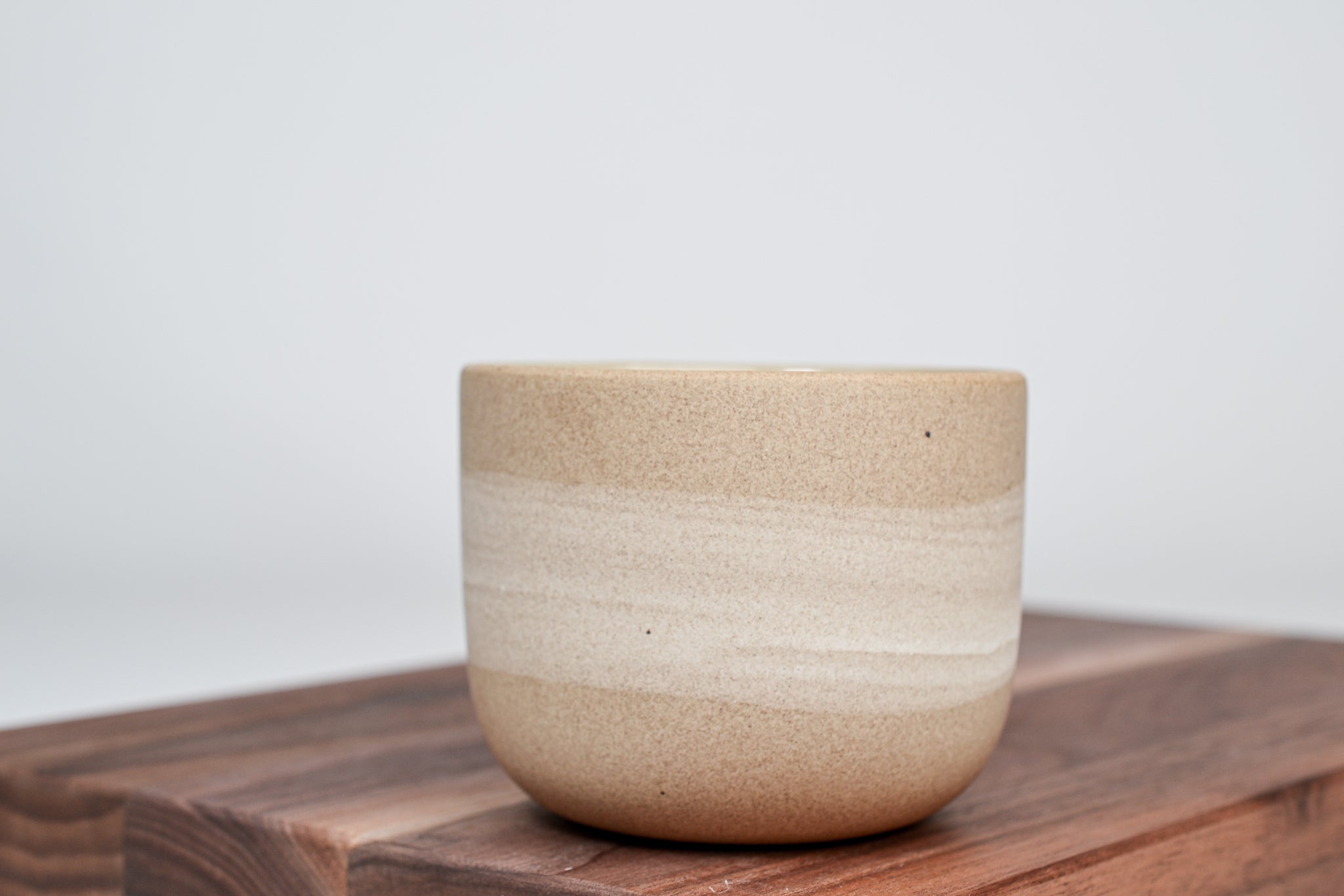 Skořicový hrnek - bílá linka - 250 ml