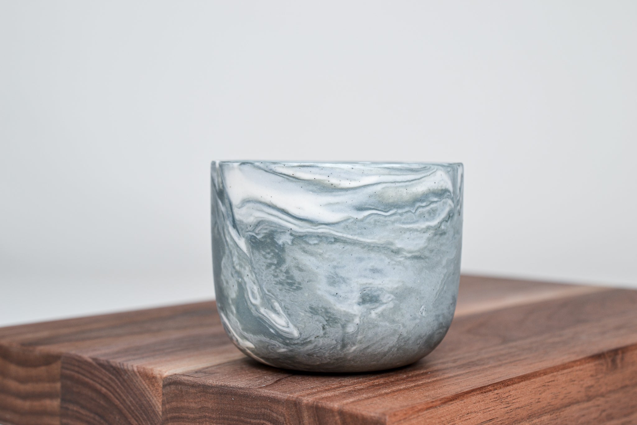 Kávový hrnek z porcelánu - Flow - 200 ml