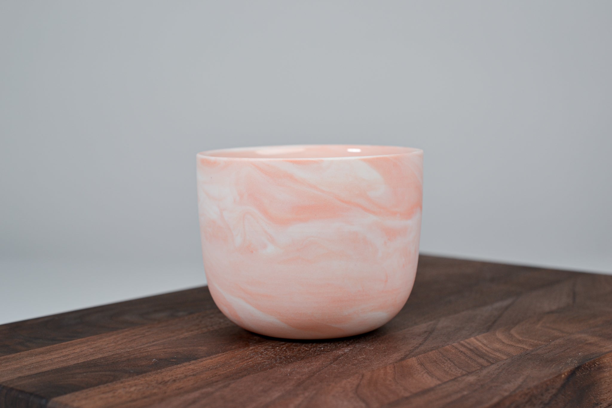 Kávový hrnek z porcelánu - Flow - růžový - 200 ml - matná verze