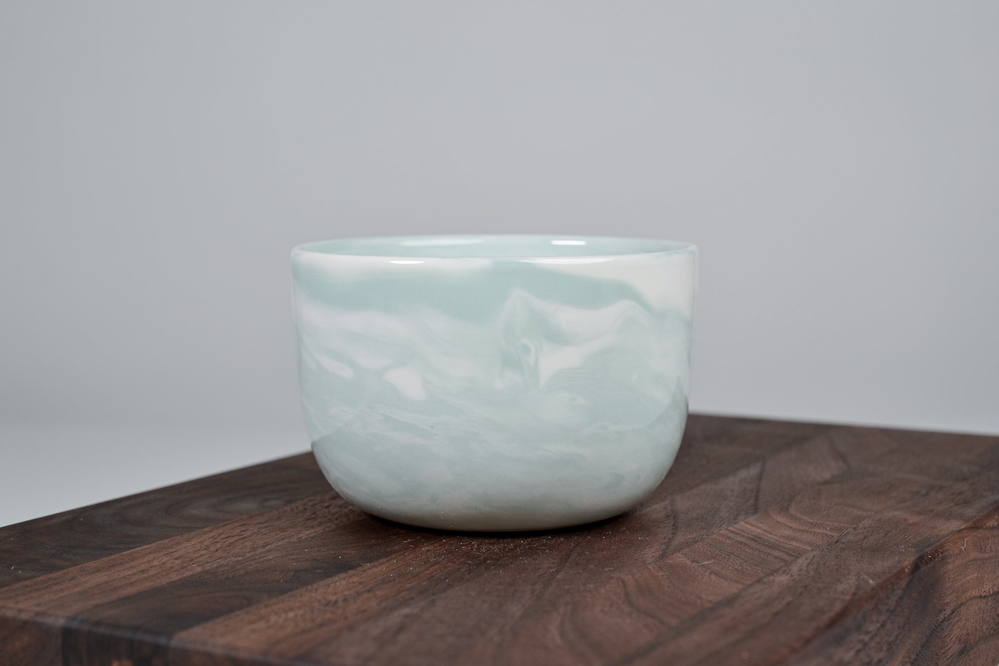Kávový hrnek z porcelánu - Flow - 280 ml - tyrkysový porcelán - lesklá verze
