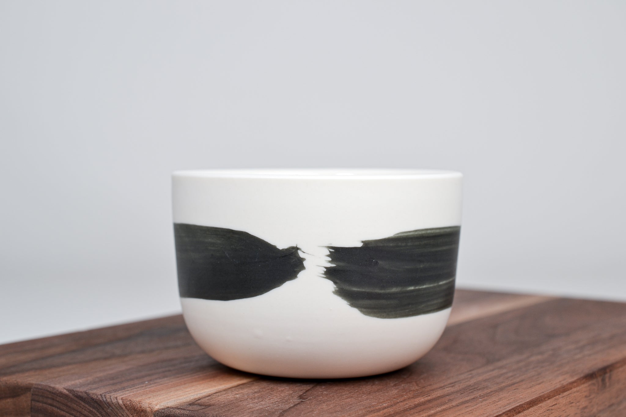 Černá linka - Jednoduchý kávový hrnek - 280 ml