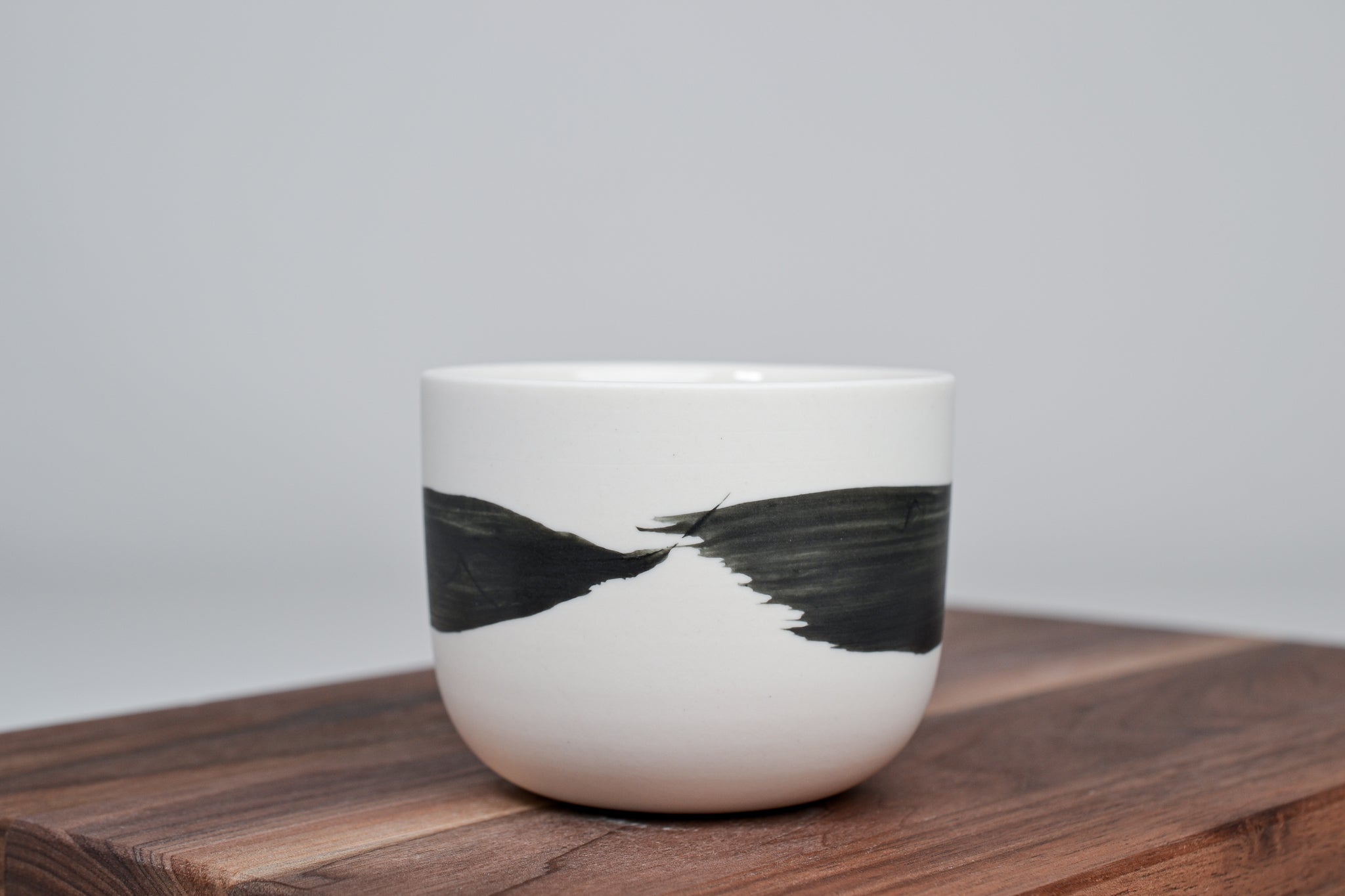 Černá linka - Jednoduchý kávový šálek - 200ml