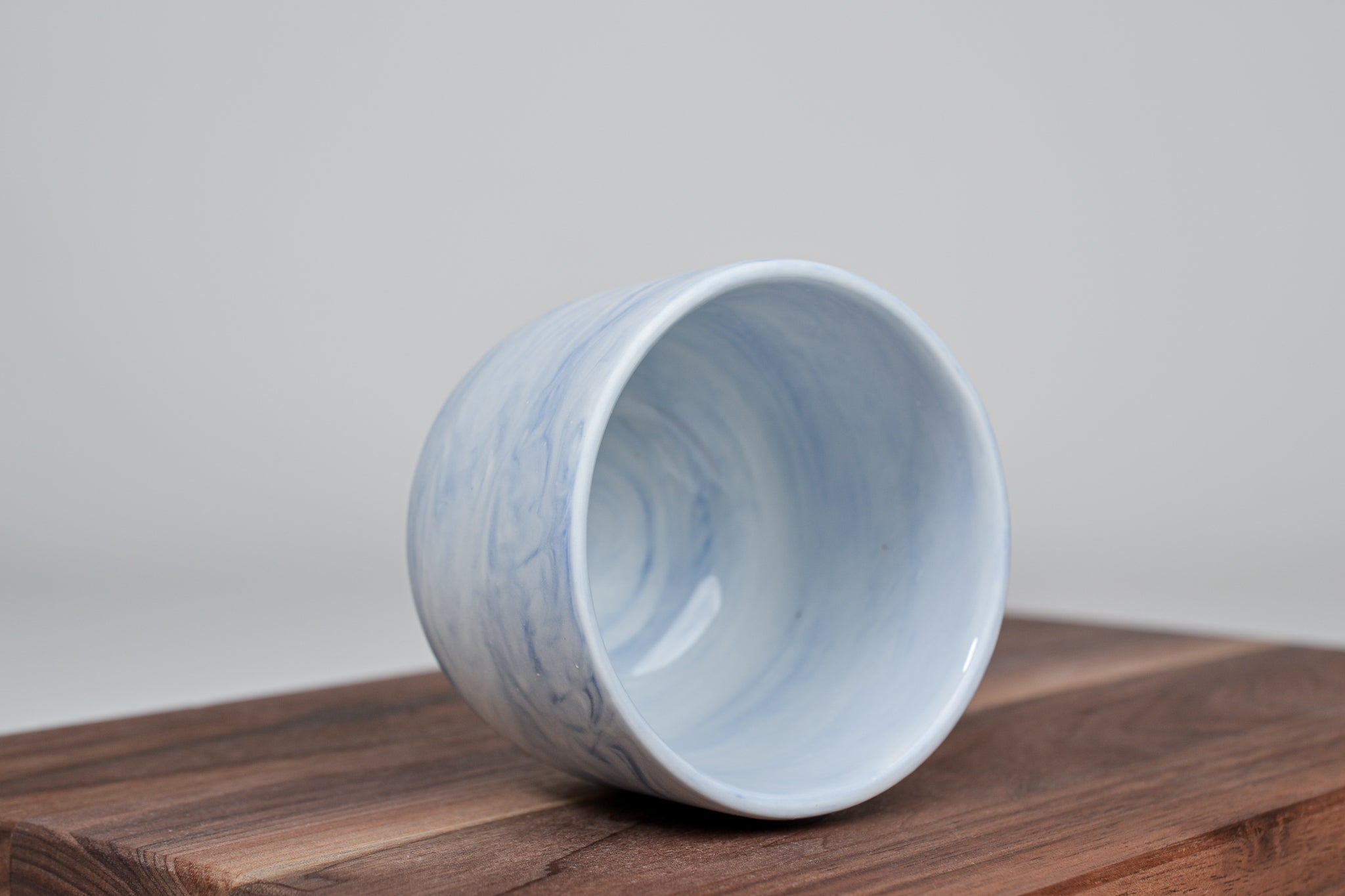 Kávový hrnek z porcelánu - Flow - 200 ml