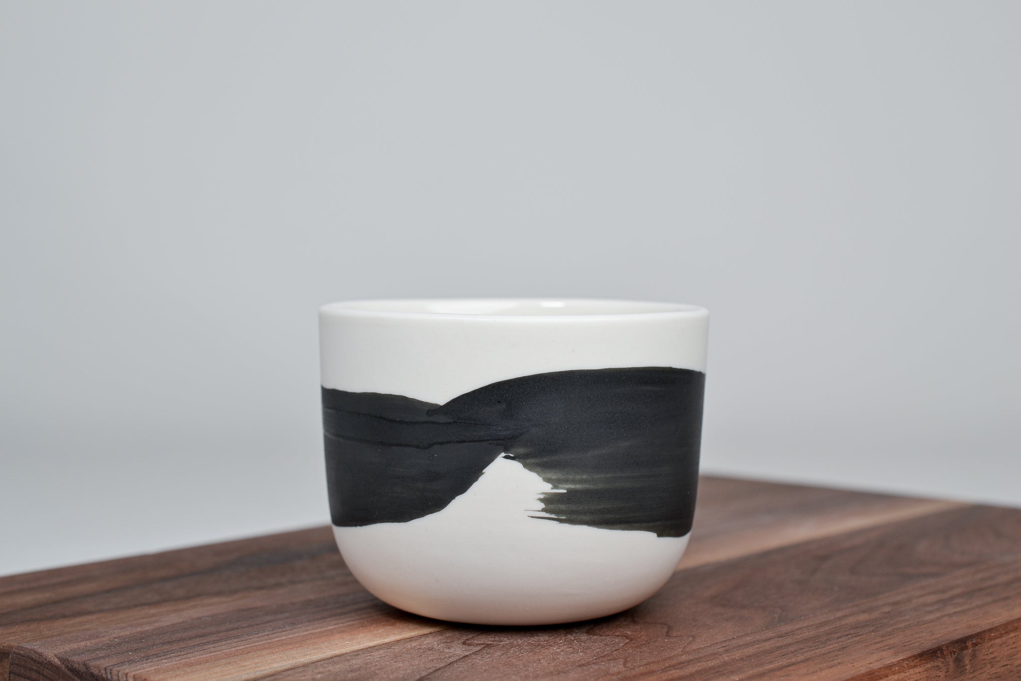 Černá linka - Jednoduchý kávový šálek - 200ml