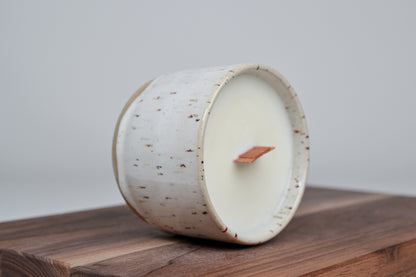 Svíčka - Sladká vanilka - vanilka, ambra, santalové dřevo