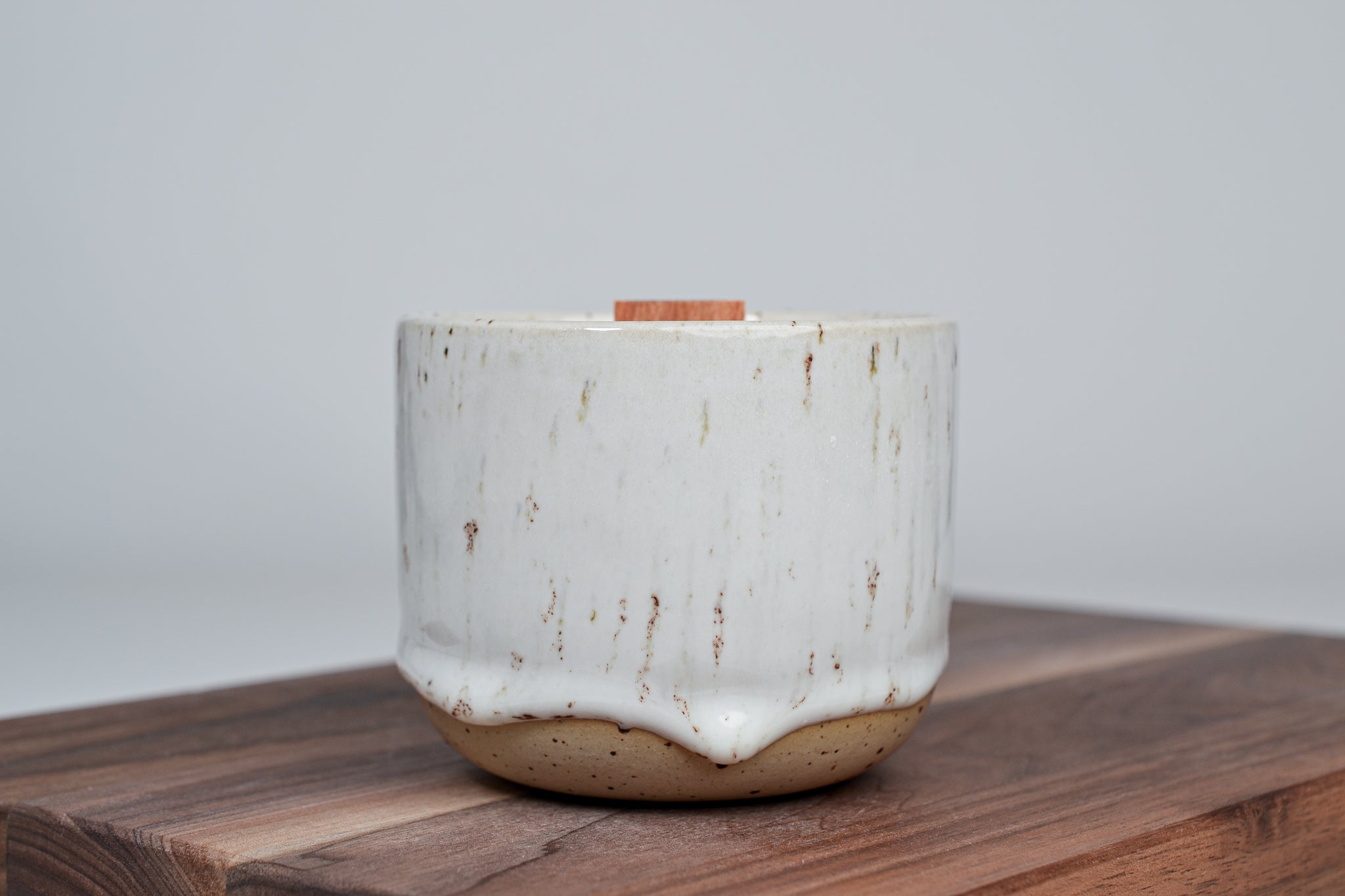 Svíčka - Sladká vanilka - vanilka, ambra, santalové dřevo