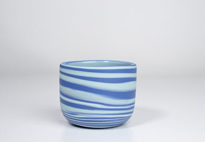 Let it flow. Porcelain cup. 190ml