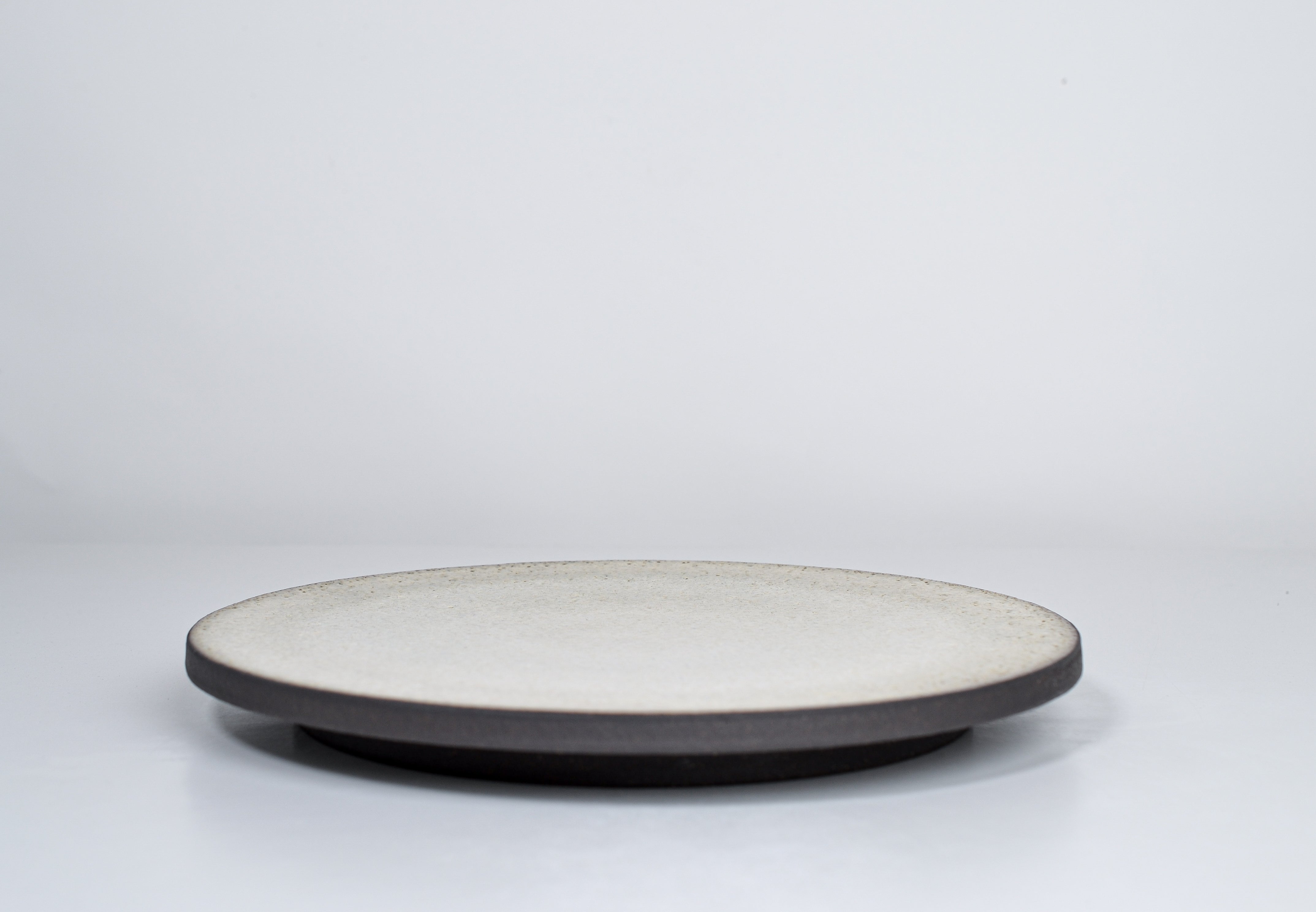 Serving flat plate