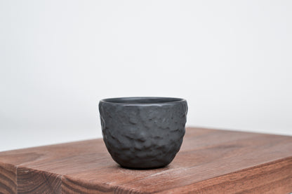 Strukturovaný kávový šálek, beton - 150 ml