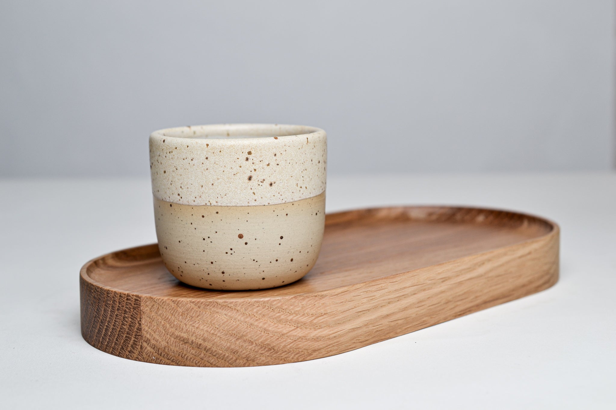 Tácek k espresso šálkům